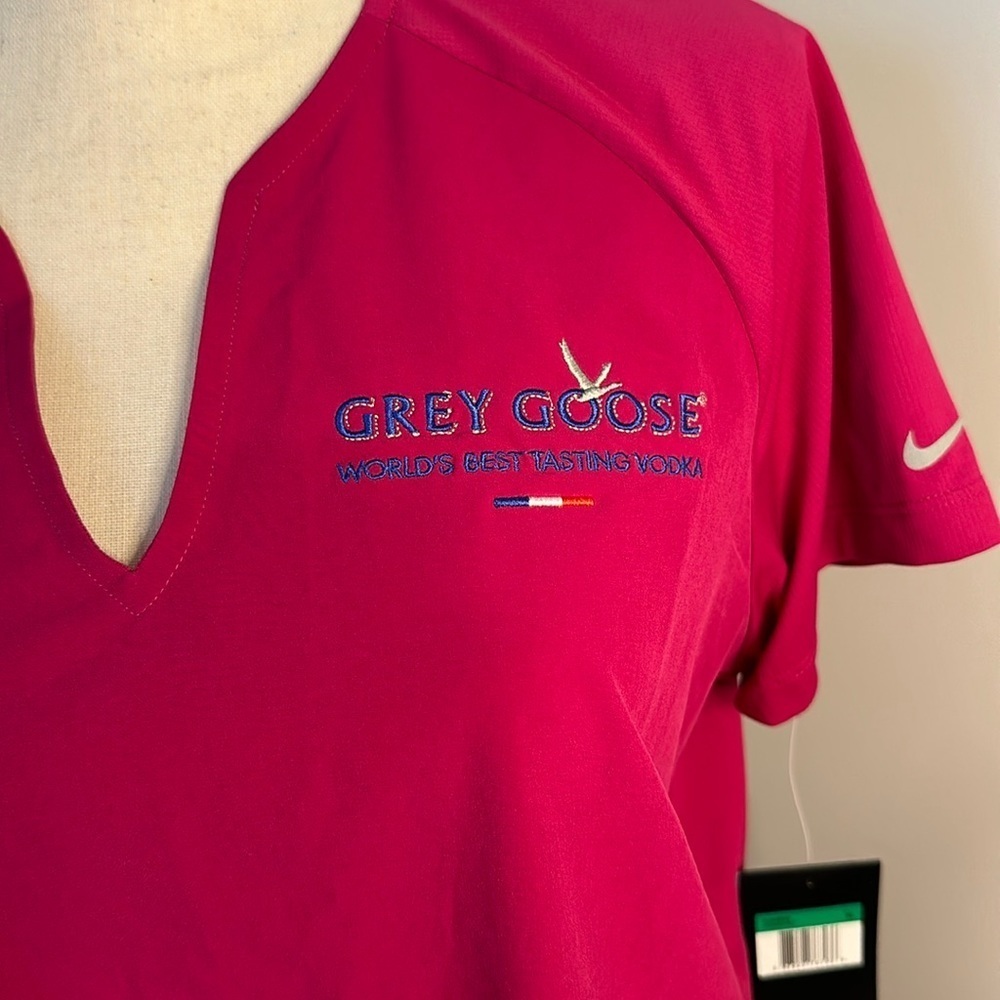 Nike Dri Fit Golf - Picture 4 of 5